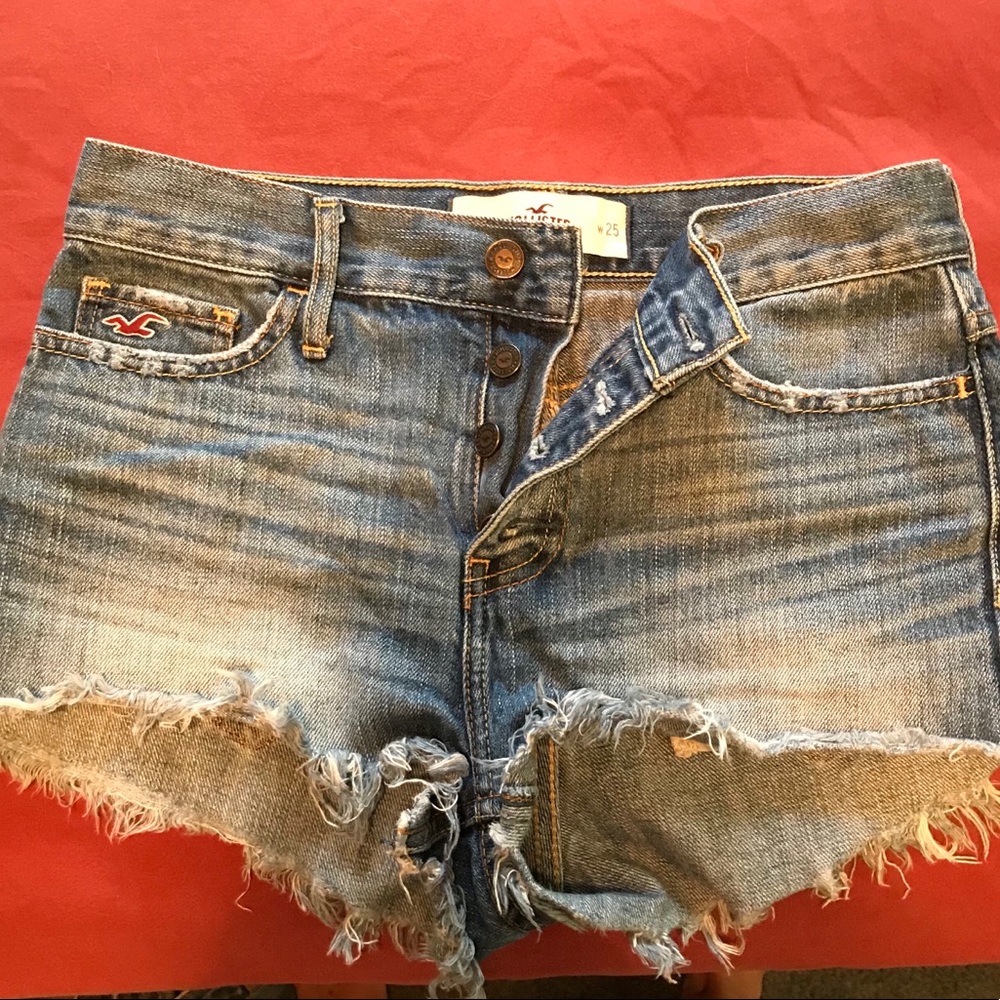 Hollister button up high waisted jean shorts